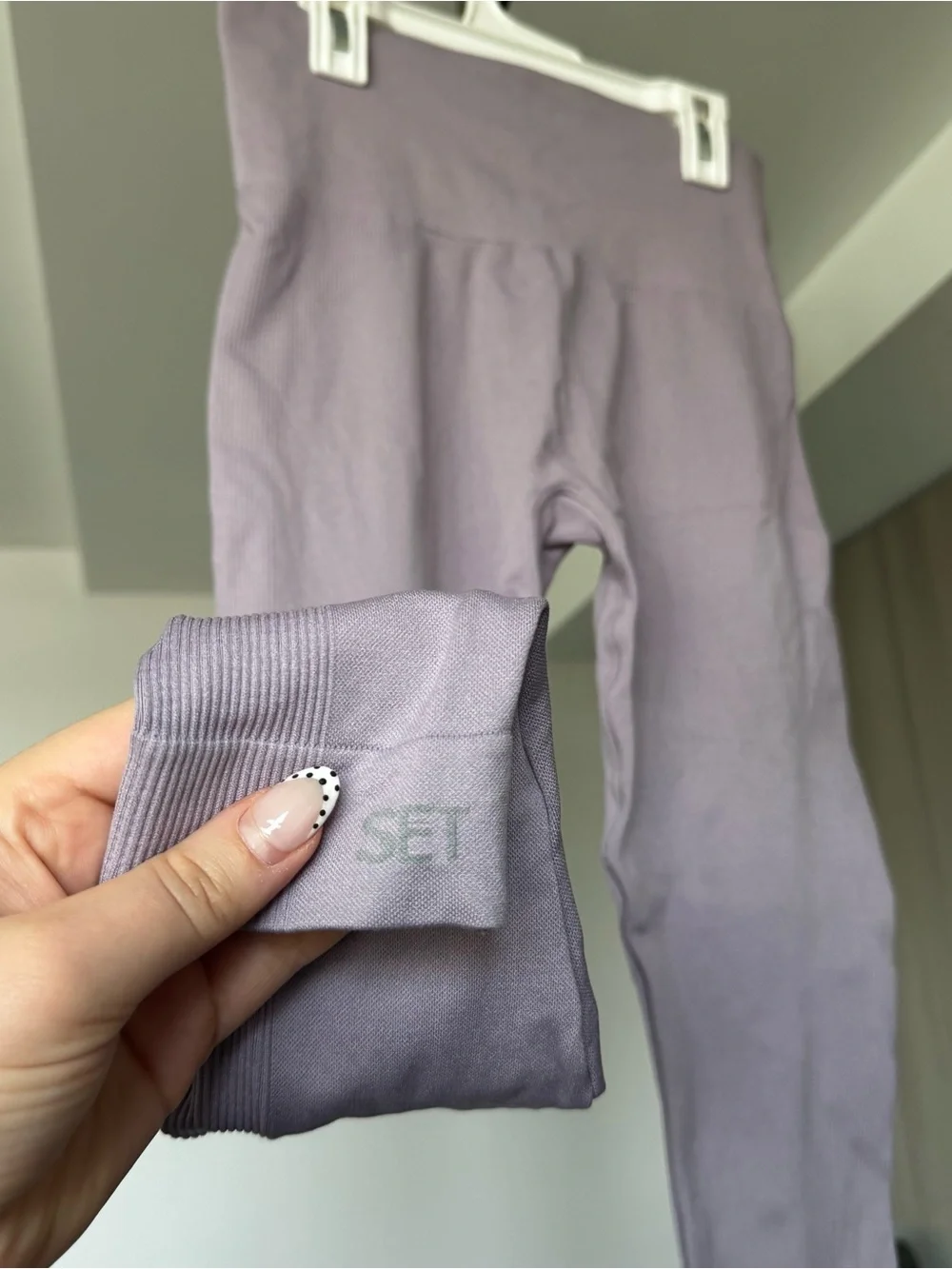 SET Active Purple Seamless High Waisted Leggings Size Medium M Like New - Picture 8 of 13